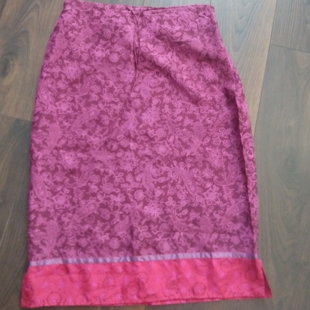 Express silk skirt size 3/4